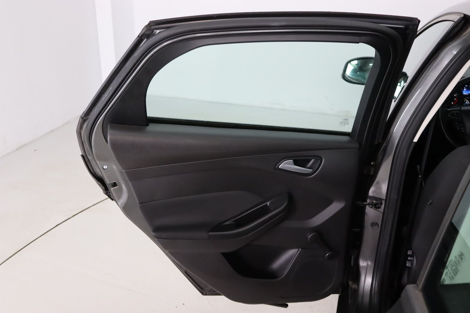 Fahrzeugabbildung Ford Focus 1.0 Ecoboost * SHZ * Tempomat