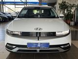 Hyundai Ioniq 5 NSCC LED Navi R.Cam SHZ PDC DAB+  - mit Elektro-Antrieb: mit Navigationssystem