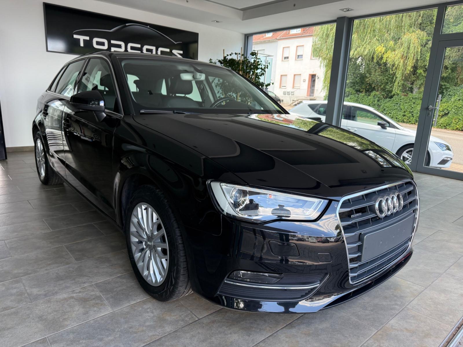 Audi A3 Sportback ambiente quattro S-tronic