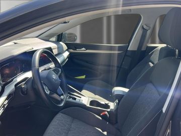 Volkswagen Golf - 9