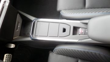 Renault Clio VI Esprit Alpine Full Hybrid E-Tech 160 Win