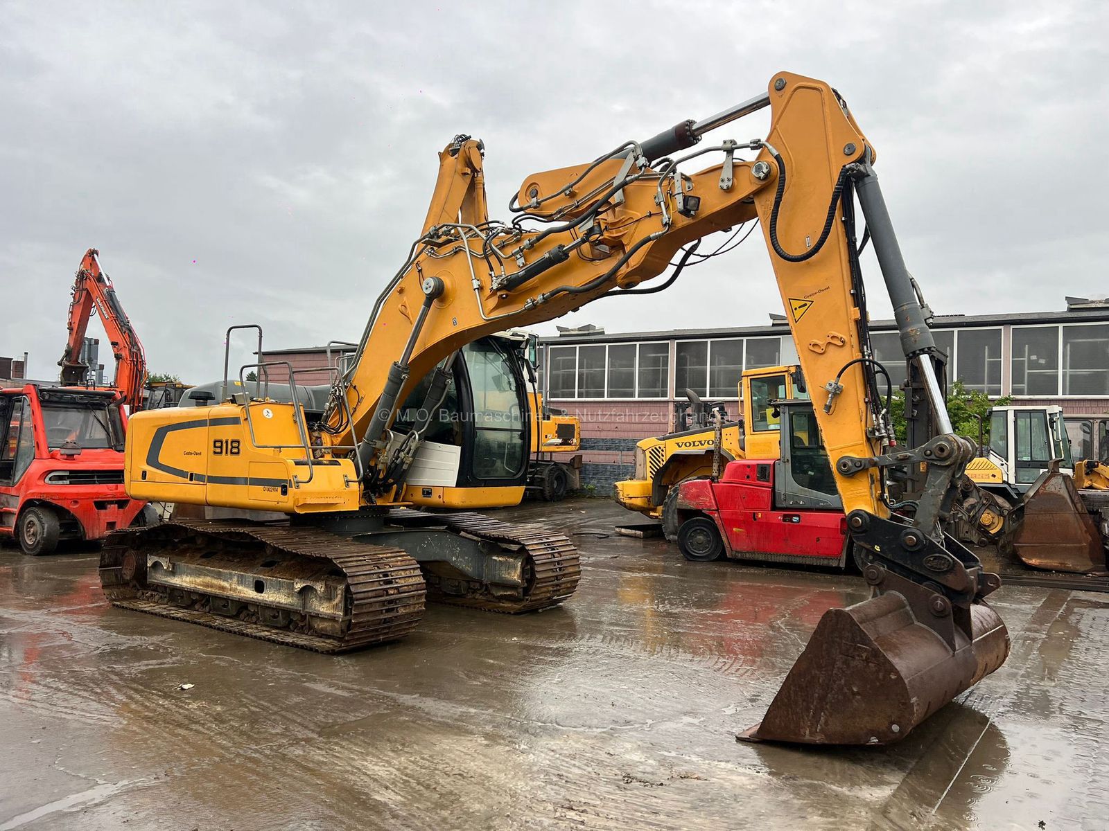 Fahrzeugabbildung Liebherr R 918 LC / ZSA / AC / Hammerleitung/ SW/