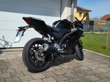 Yamaha YZF125-A  schwarz gepflegt 2.Halterin - YAMAHA YZ 125