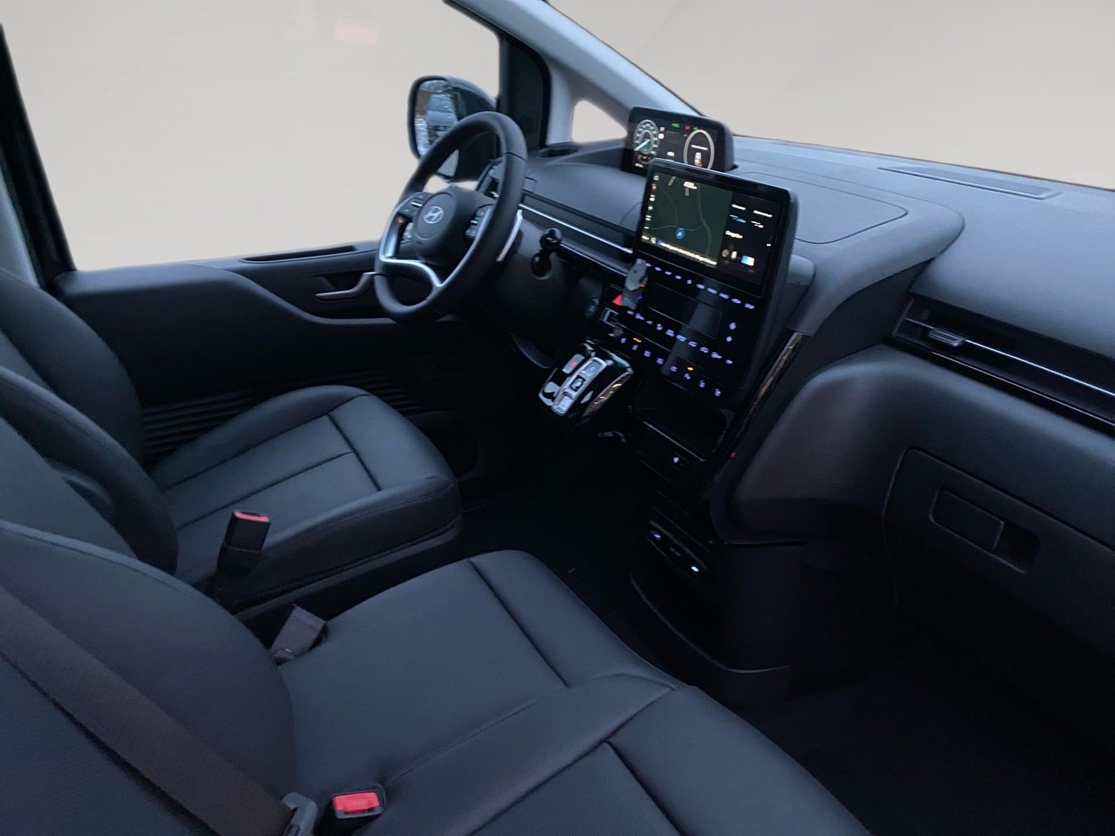 Hyundai Staria – Bild 14