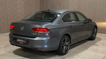 Volkswagen Passat - 6