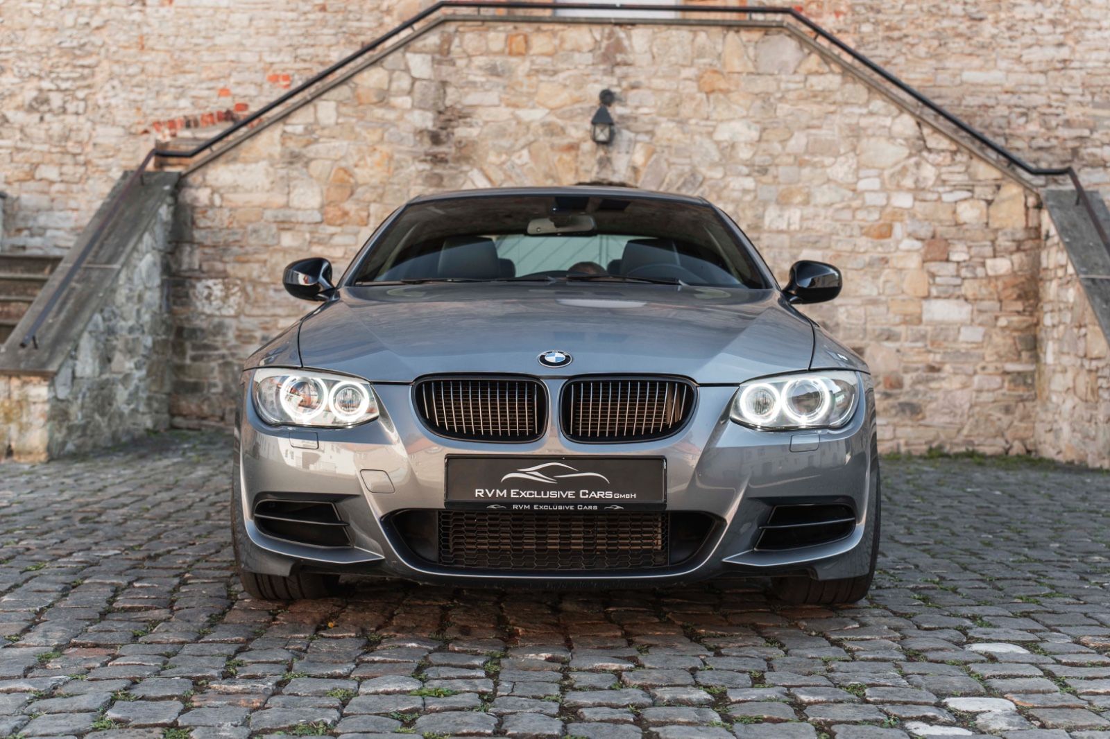 Fahrzeugabbildung BMW 335iS Coupé M PDC BIXENON TEMPOMAT LEDER DKG