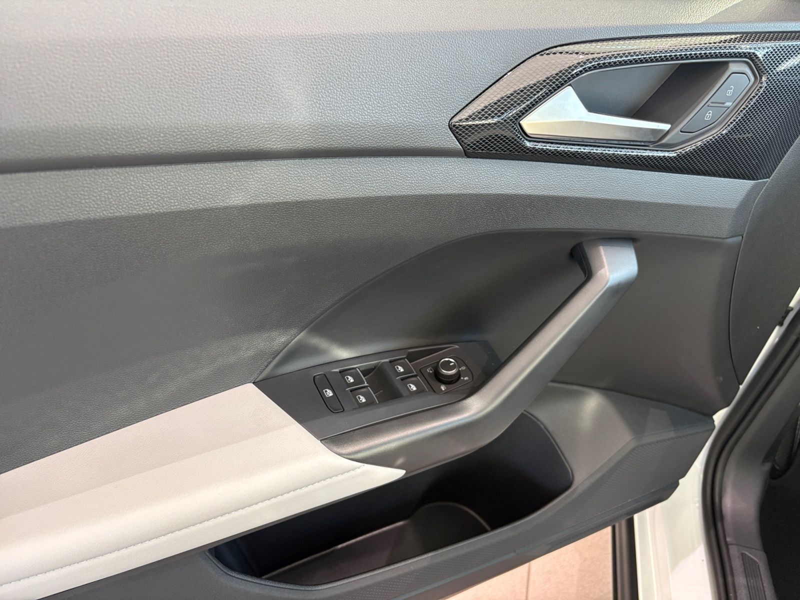 Volkswagen T-Cross - Bild 14