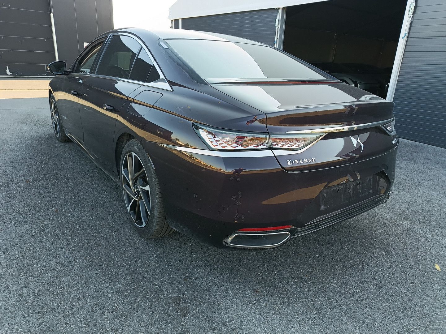 DS Automobiles DS9 PHEV 1.6 E-TENSE Opera PHEV 1.6 E-TENSE 250 imagem 2