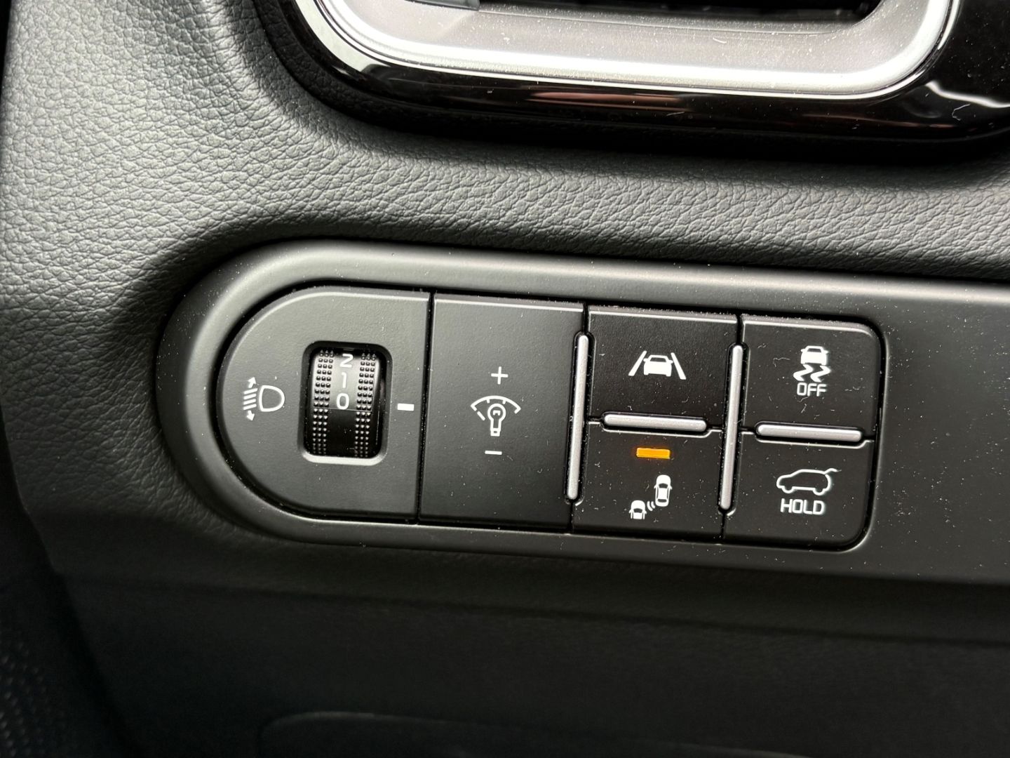 Fahrzeugabbildung Kia ProCeed GT VerkehrszeichER Kamera TotWinkASS AHK