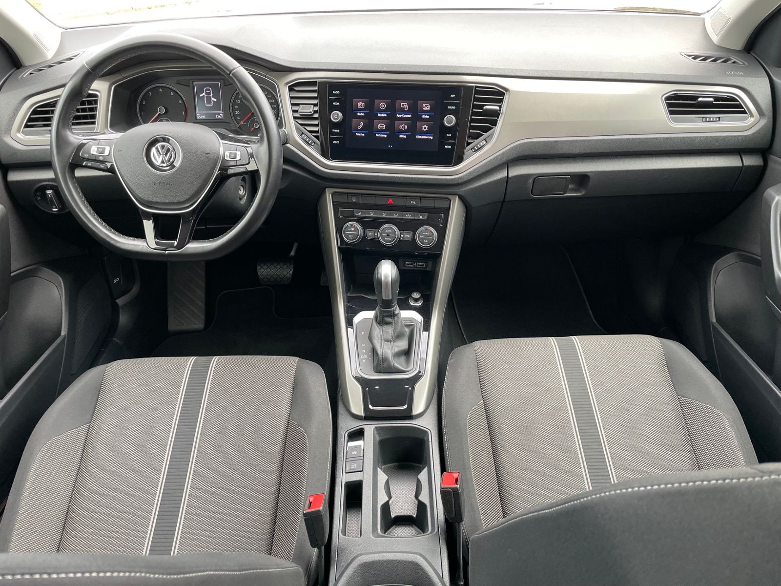 T-Roc 1.5 TSI DSG Style AHK/17-ZOLL/LED/APP/ACC/
