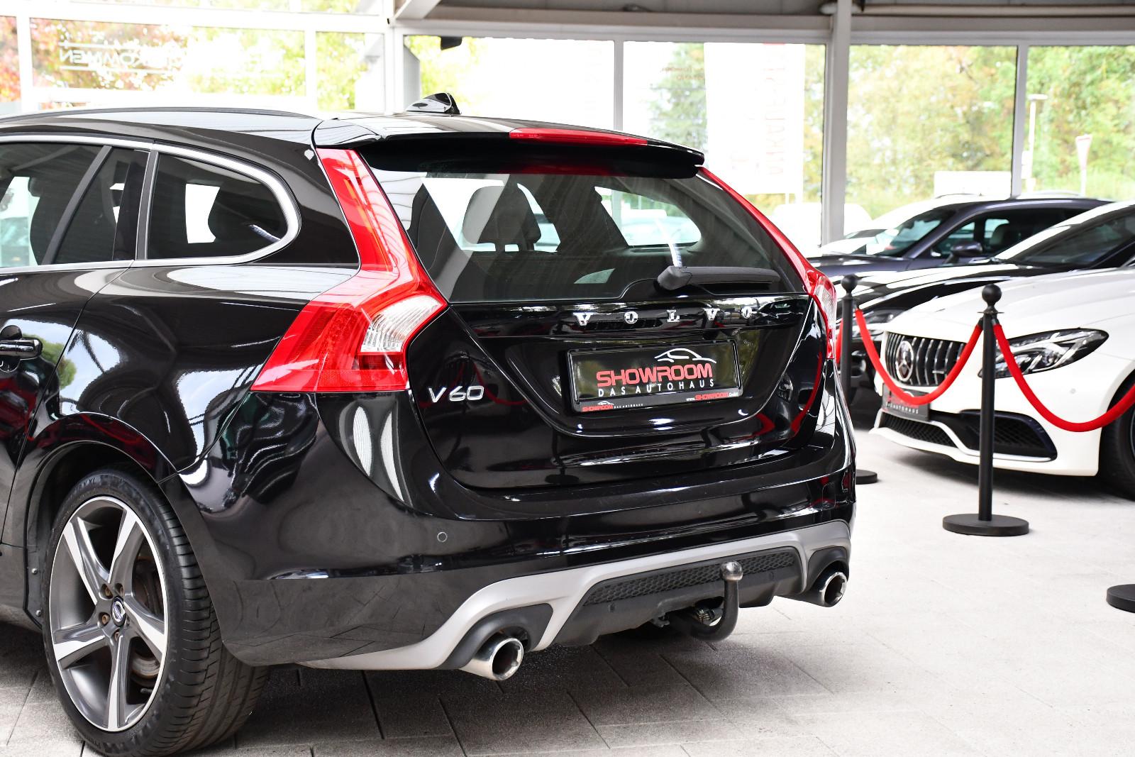 Volvo V60 D4 R-Design Aut. Kamera Leder Navi Ahk 82tkm