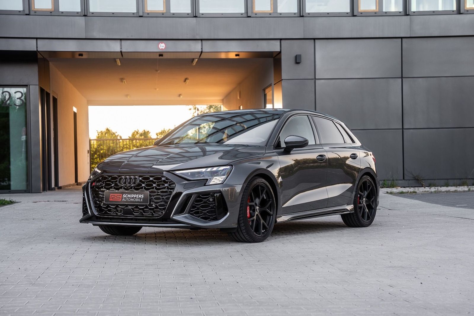 Fahrzeugabbildung Audi RS3 Sportback KERAMIK|DYNAMIK+|SPORT-AGA|290|HUD