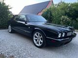 Jaguar XJR 4.0 XJR - Jaguar XJR: 4.0