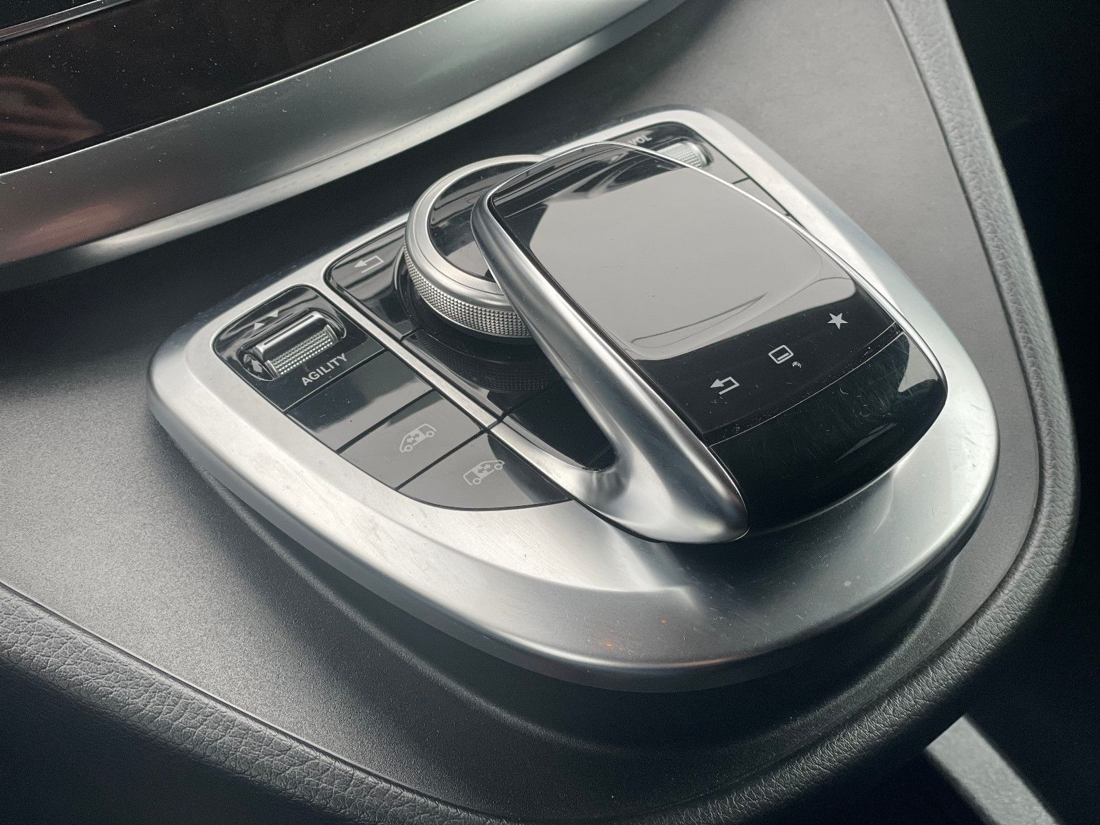 MERCEDES-BENZ V 250, 2015, Diesel, 190 PS