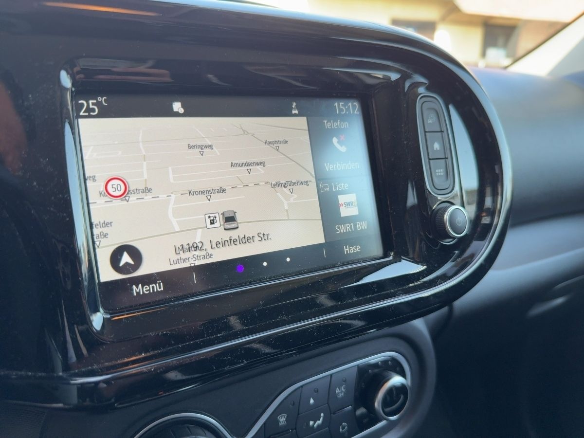 Fahrzeugabbildung Renault Twingo E-TECH 100% el. URBAN NIGHT SHZ KAM NAVI