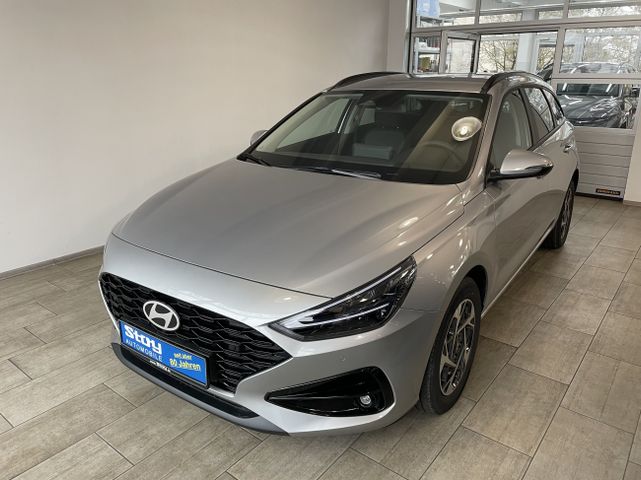 Hyundai i30 Kombi MJ25 1.5 T-GDI Navi LED SHZ PDC v+h Ka