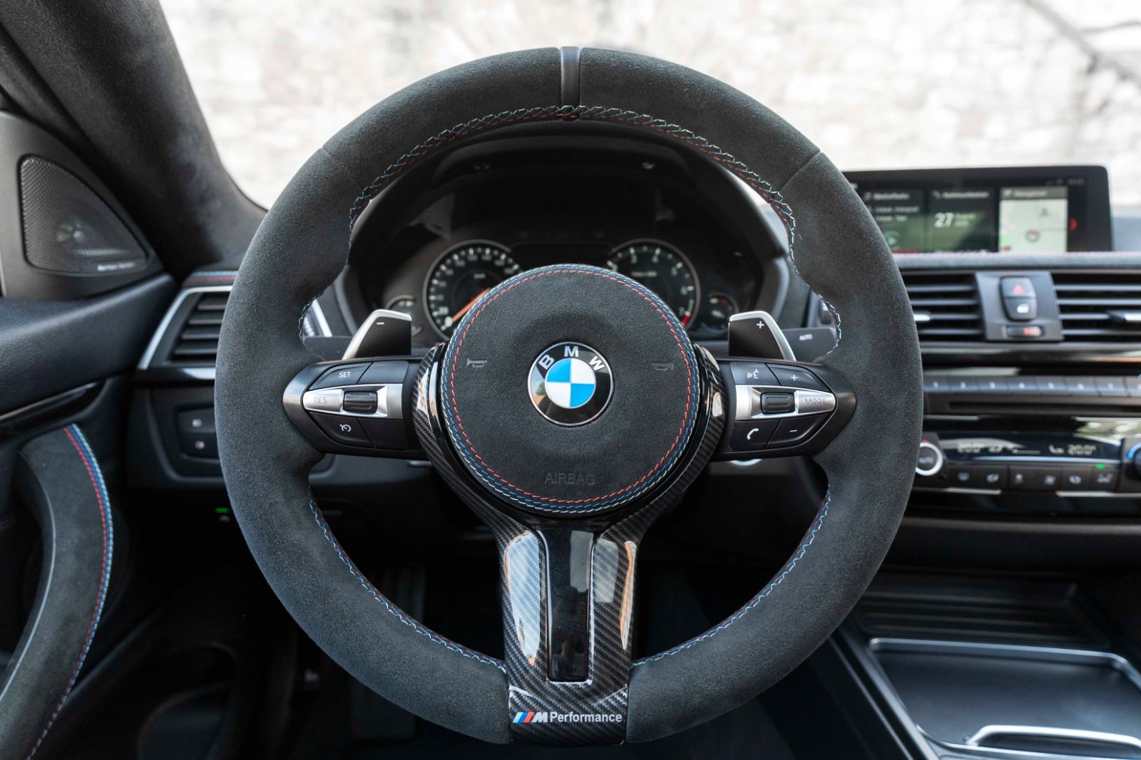 Fahrzeugabbildung BMW 430I Coupe M-Sport H&K LED CARPLAY ALC CARBON