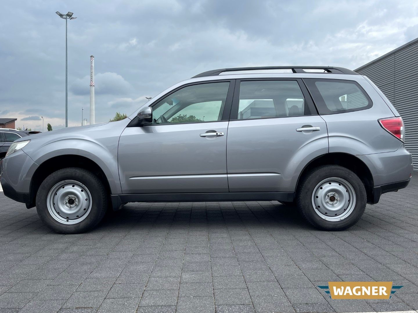Fahrzeugabbildung Subaru Forester Active 2.0D DPF Motorschaden