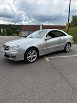Mercedes-Benz CLK 200 KOMPRESSOR Avantgarde W209 - Mercedes-Benz: A 209