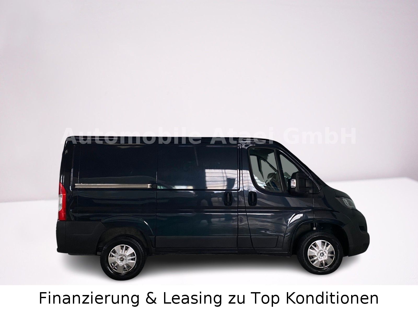 Fahrzeugabbildung Peugeot Boxer 2.2 HDI L1H1 KAMERA+NAVI+STANDHZG. (8265)