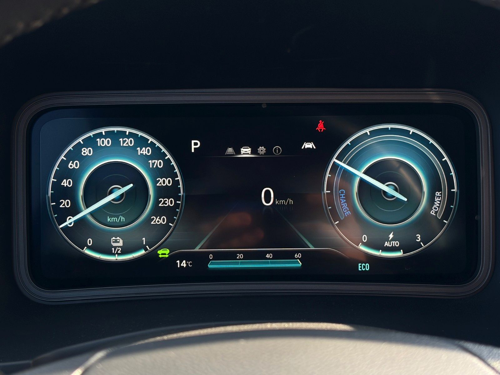 Fahrzeugabbildung Hyundai KONA E Select 39kW ACC LKA LFA CarPlay SHZ LHZ