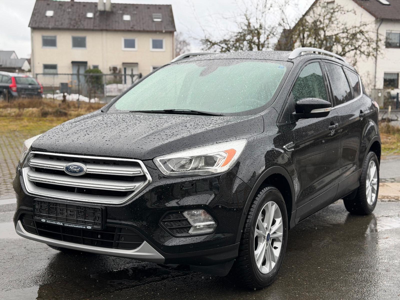 Ford Kuga Titanium 1.5 // Euro 6 // 1 Hand