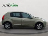 Dacia Sandero Laureate | AHK | EFH | R/CD | TÜV NEU - Dacia Sandero Gebrauchtwagen in Bremen
