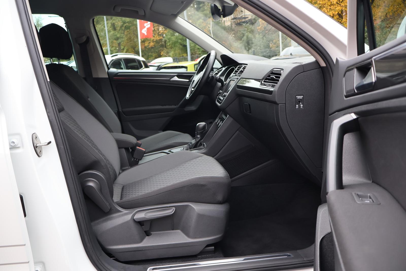 Volkswagen Tiguan 1.4 TSI DSG R-Line LED ACC Navi 360° AHK