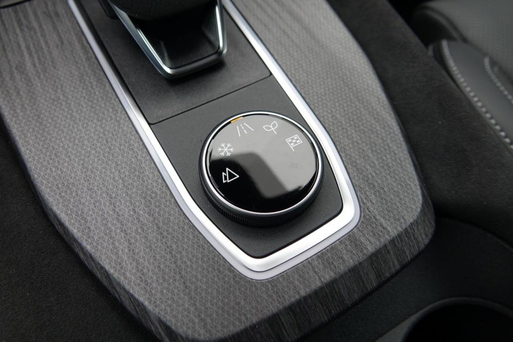 Nissan Qashqai TEKNA+ (plus) ALLRAD BOSE/Panodach/Leder