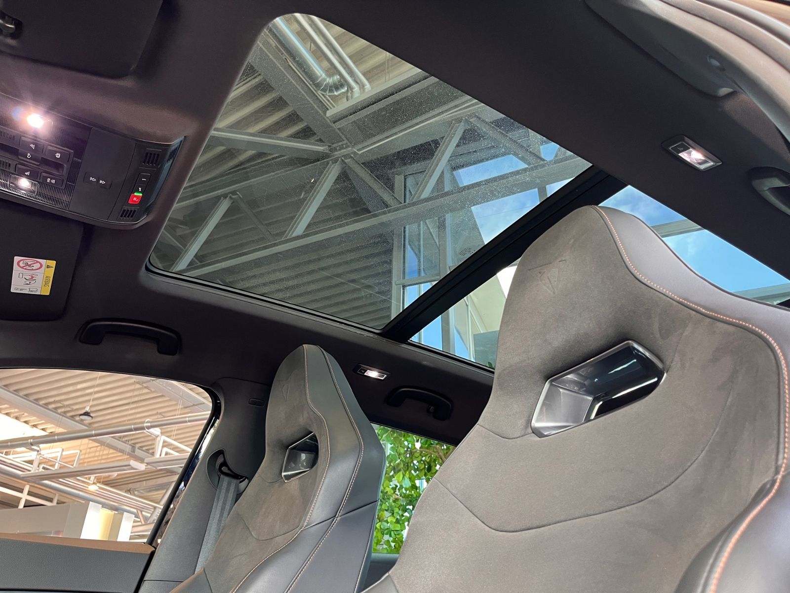 Fahrzeugabbildung CUPRA Ateca 4Drive AHK PANO LED NAVI