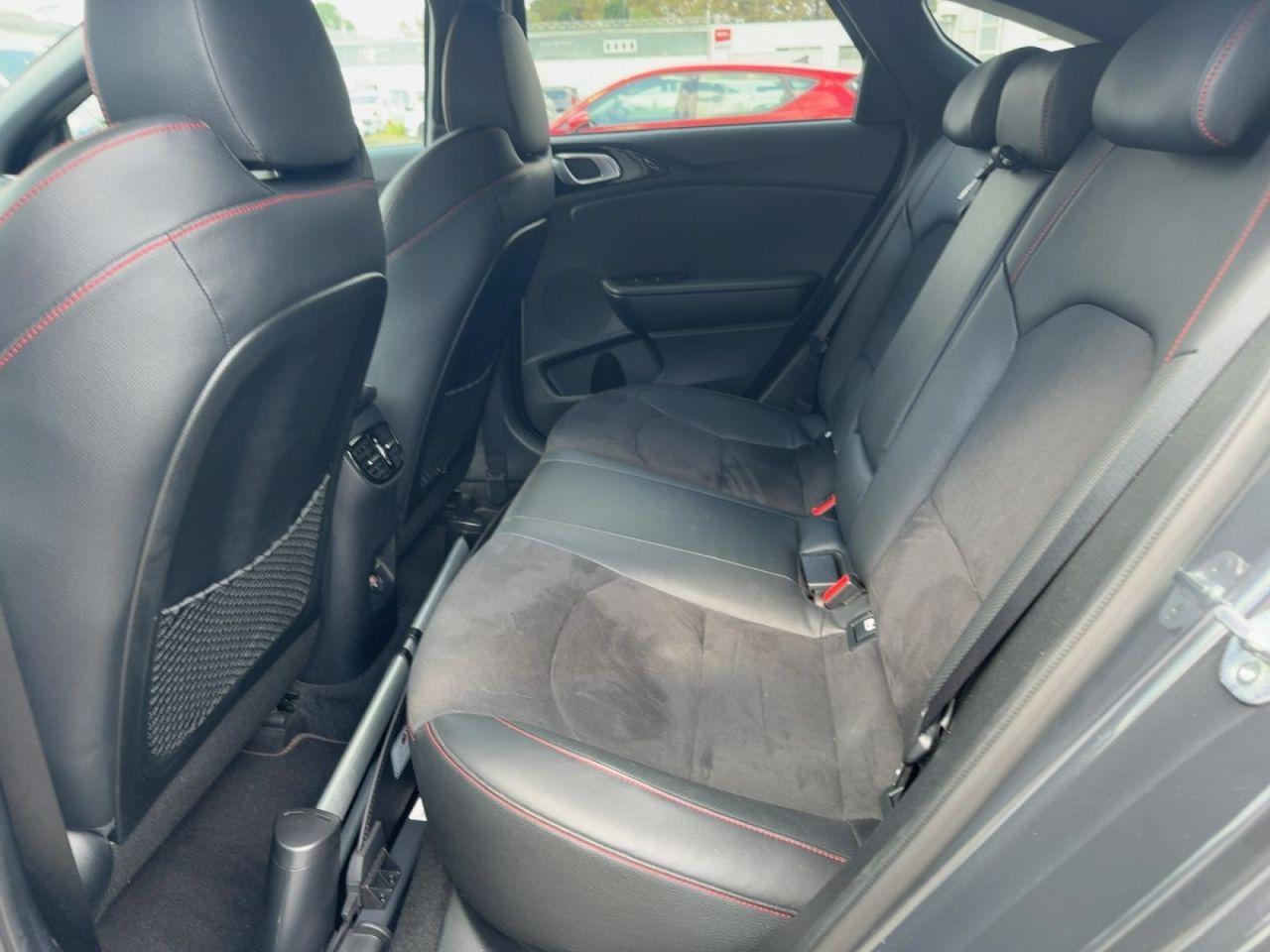 Kia ProCeed GT, 1.6 T-GDI, SHZ