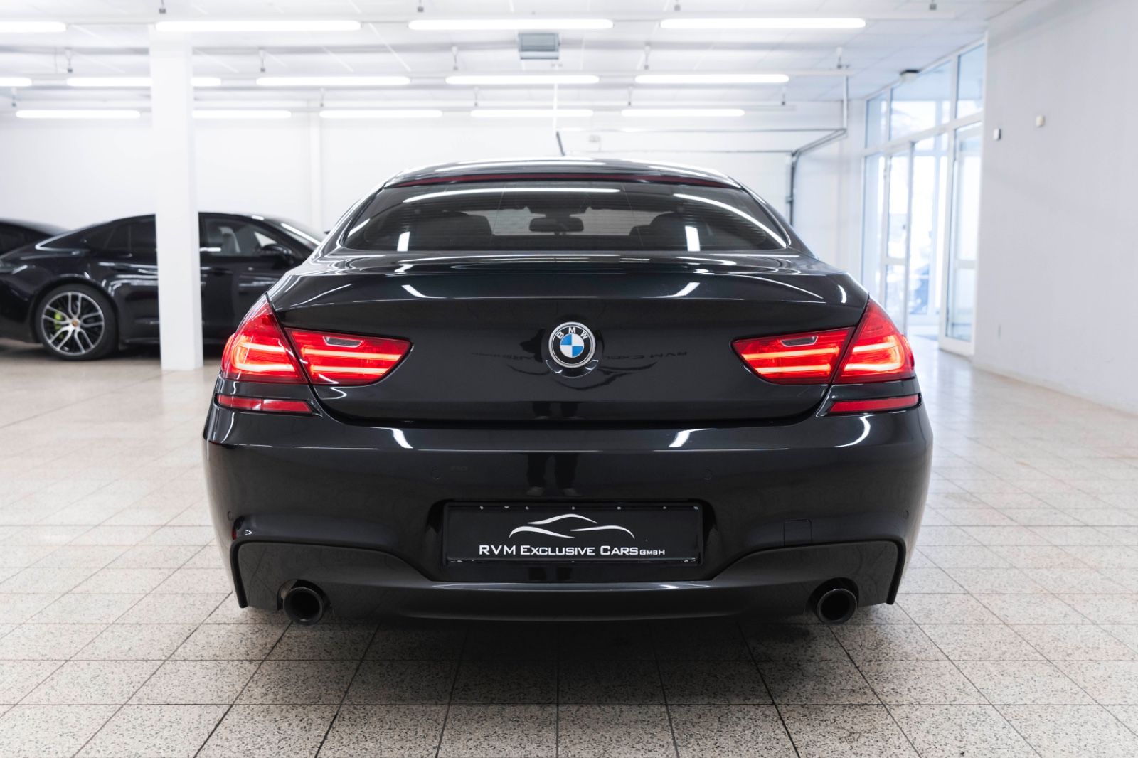 Fahrzeugabbildung BMW 640i GC M-SPORT HUD KAM CARPLAY H&K TEMPO TOTW