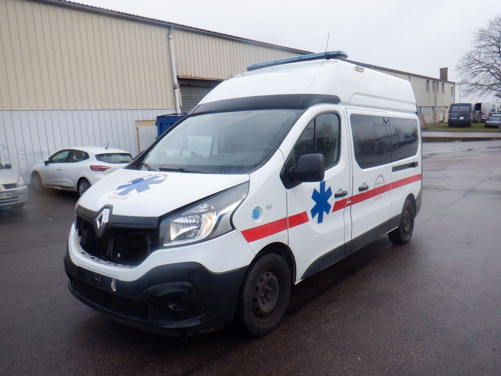 Renault TRAFIC AMBULANCE 1.6 DCI 145CH L1H2