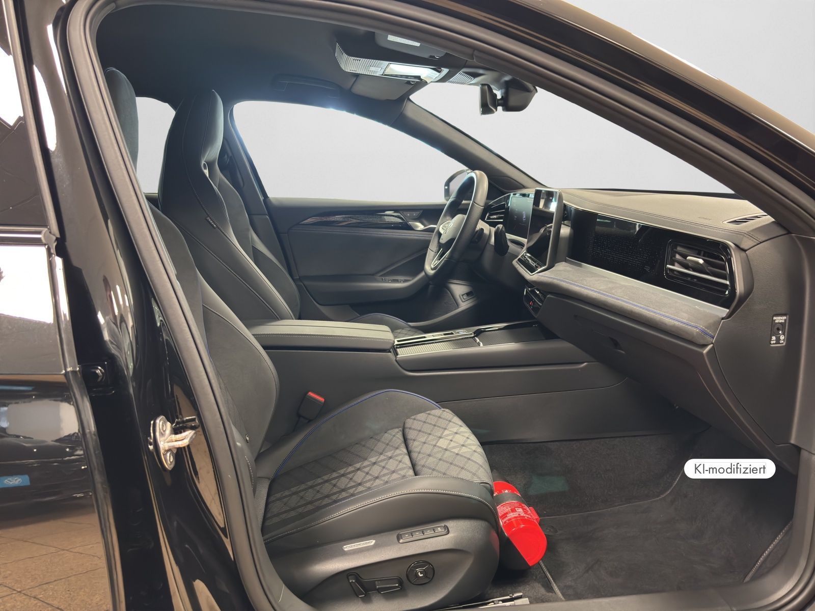 Volkswagen Passat Variant 2.0TDI R-Line DSG NAVI AHK 360° B foto 4
