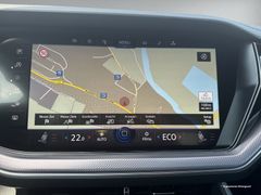 VW Touareg 3.0 TDI R-Line 4M Navi Fahrass Ahk Luft VW Touareg 3.0 TDI R-Line 4M Navi Fahrass Ahk Luft