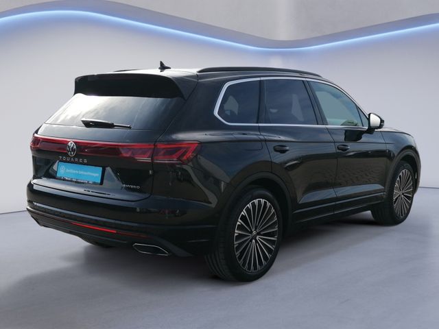 Touareg Elegance 3.0 eTSI 4M HEAD-UP+LUFT+PANO+