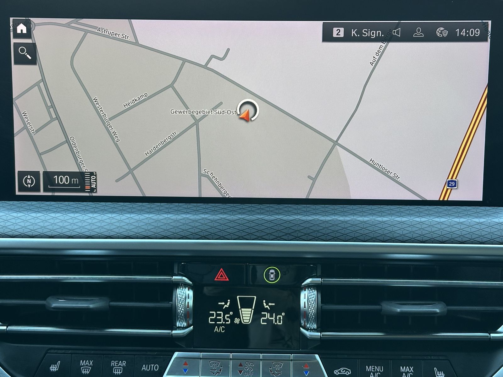 Fahrzeugabbildung BMW X4 xDrive20d M-Sport NAV+LED+AHK+20ZOLL+ACC+HIFI