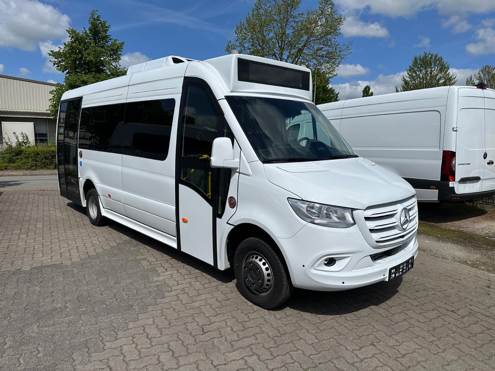 Mercedes-Benz Sprinter 15+27 Linienbus Niederflur Rollstuhl
