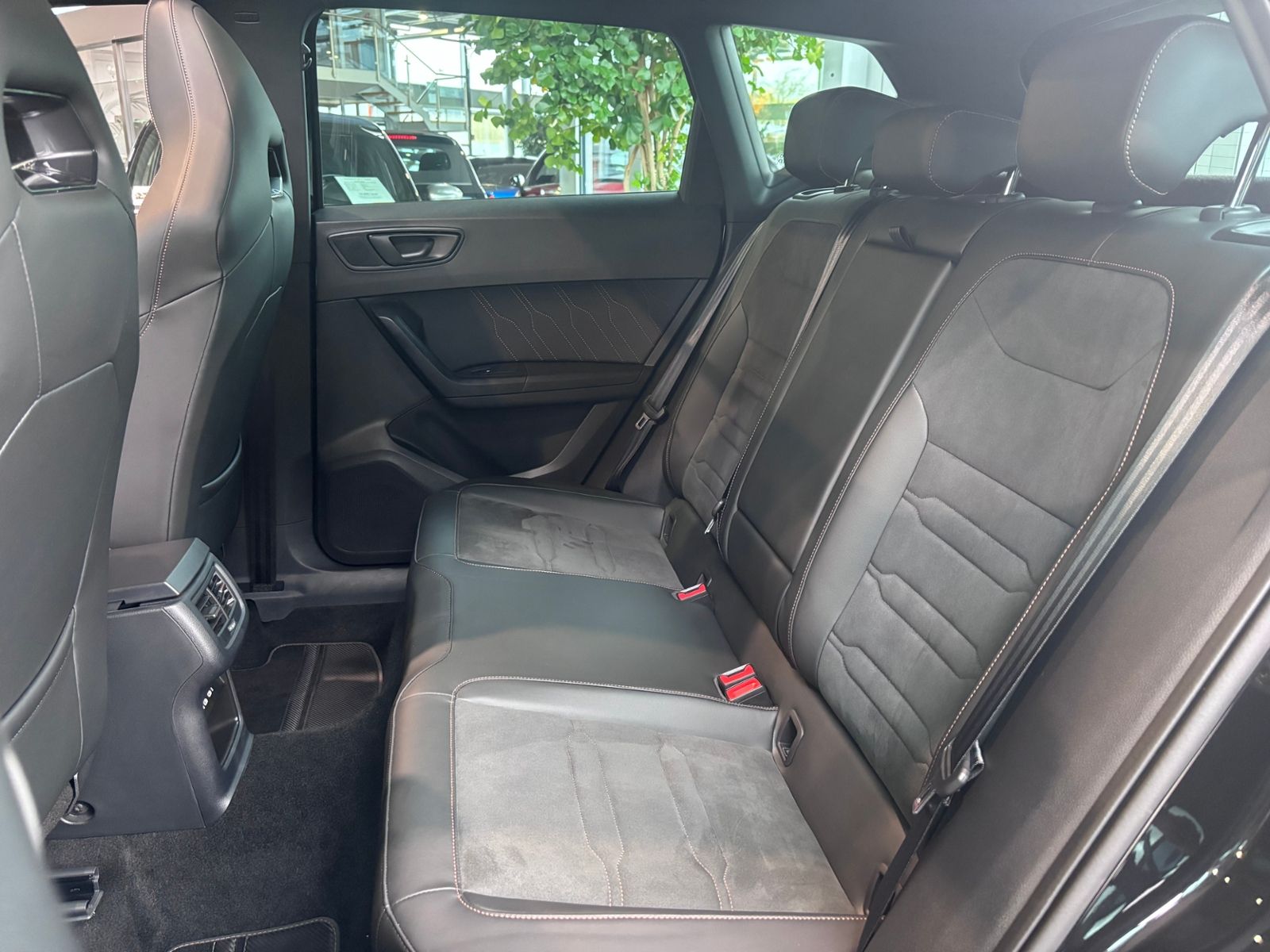 Fahrzeugabbildung CUPRA Ateca 4Drive PANO BEATS ACC LED