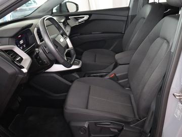 صورة 8 لـ 2024 AUDI Q4 E-TRON