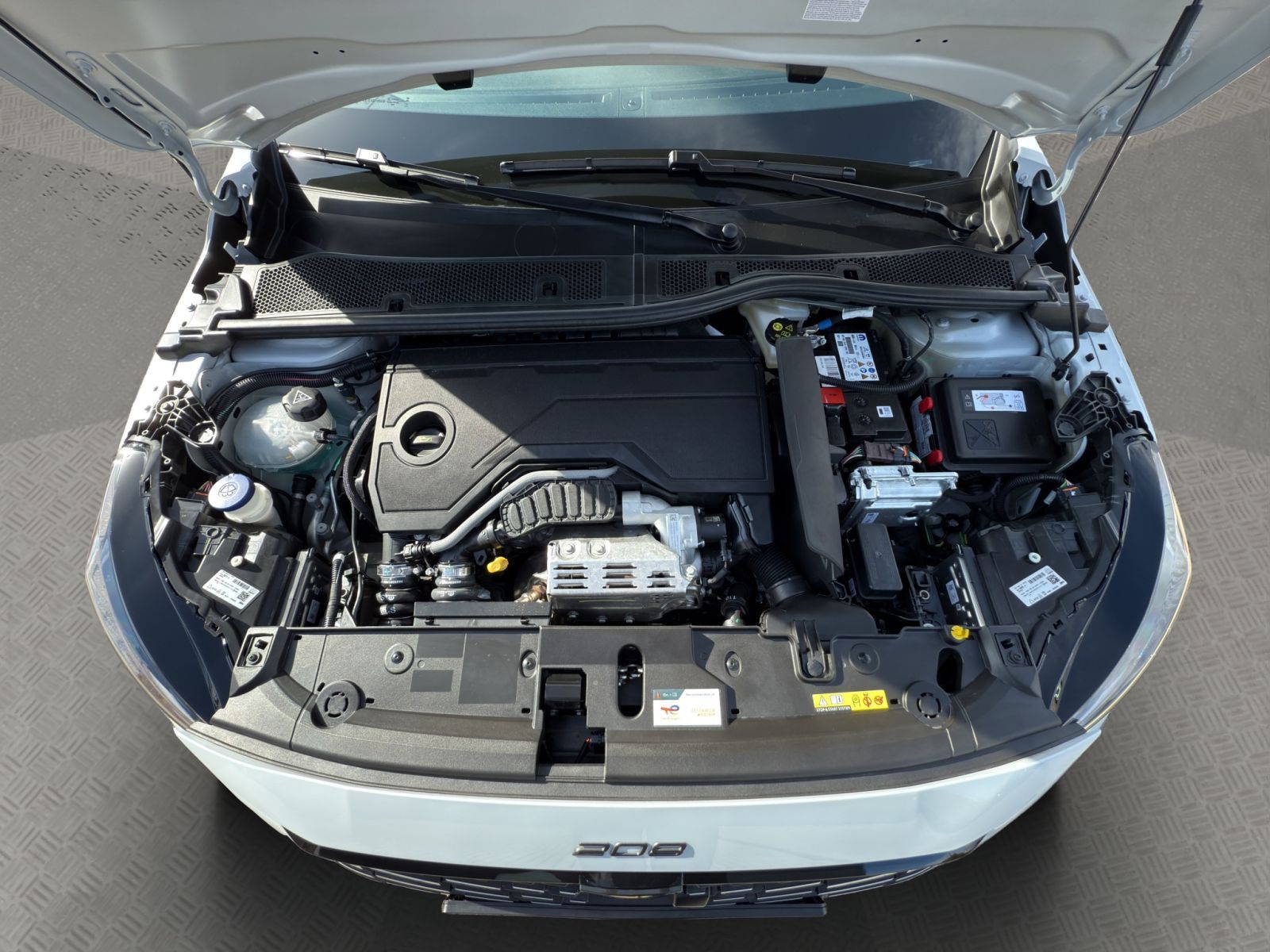 Peugeot 208 - Bild 19