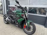 Ducati DIAVEL V4 Bentley N°174 of 500 - DUCATI 500