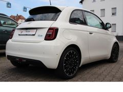 Fahrzeugabbildung Fiat 500e Icon*Panoramaglasdach!*Kamera!*Navi!*AppCon