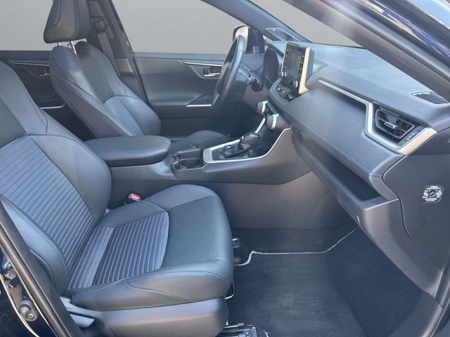 RAV 4 Hybrid 4x4 Style Selection *Panodach+Navi+
