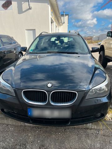 BMW 525td Farbe schwarz