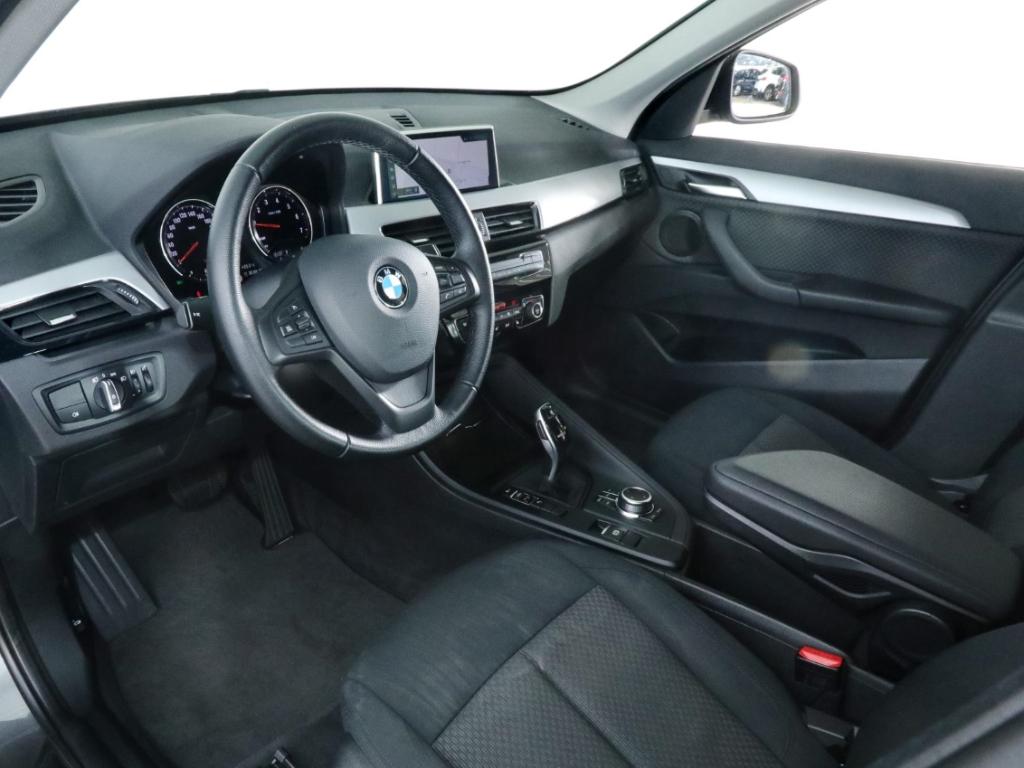BMW X1 sDrive 18i LED Navigation Parkassistent DAB, миниатюра 7