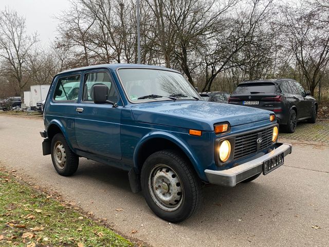 Lada Niva 1.7i /1.Hand/ 61TKM/AHK