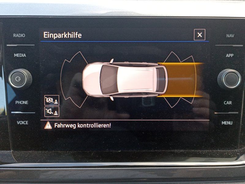 Fahrzeugansicht 16 Fahrzeugabbildung Volkswagen Taigo 1.0 TSI Style DSG ACC+MATRIX-LED+18 ZOLL-