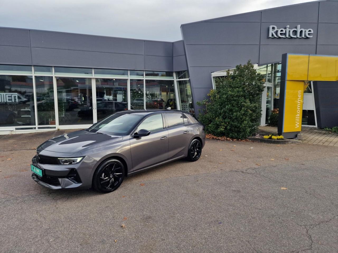 Opel Astra GS 1,2 MATRIX+NAV+SHZ+LHZ+RFK+ACC+TWW