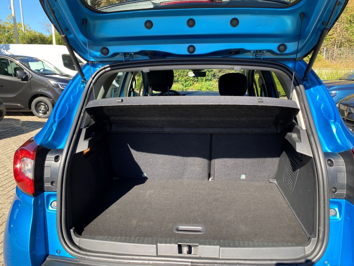 Fahrzeugabbildung Renault Captur Dynamique TCE 90 Apple CarPlay Android Au